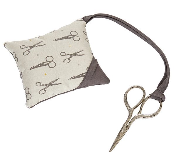 Almofada para Alfinetes com Mini Tesoura Col. Scissors | Prym