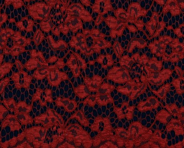 Renda Floral Bordeaux