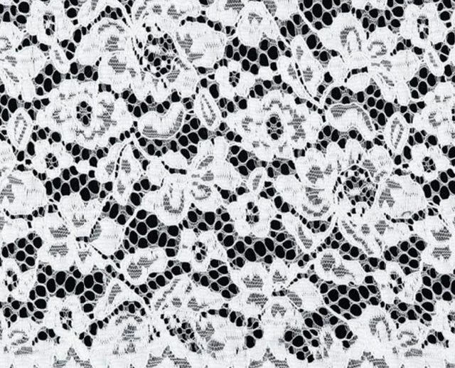 Renda Floral Branco