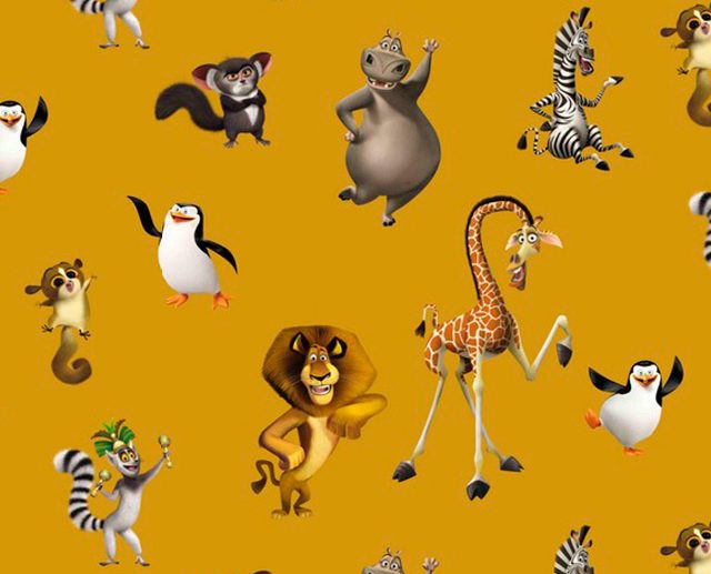 Tecido Disney Madagáscar Digital Personagens Mostarda/Ocre