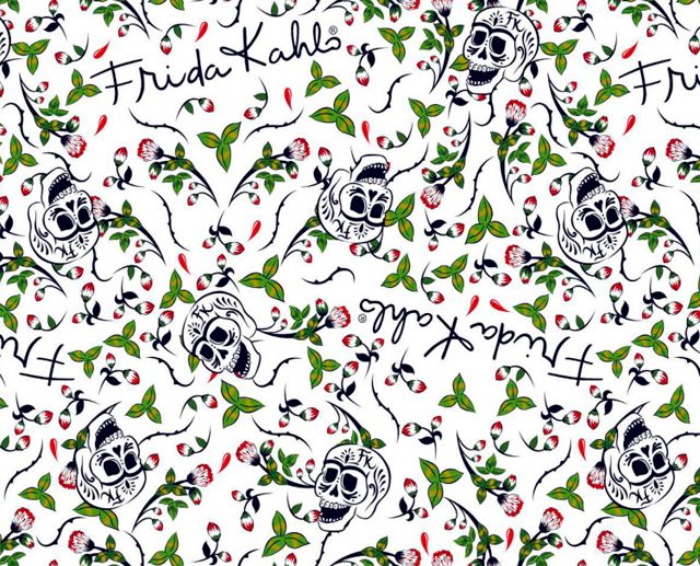 Tecido Frida Kahlo Floral & Caveiras Dia dos Mortos Branco